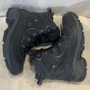 Columbia size 8 eur 41 men’s Black Men's waterproof winter Boots
